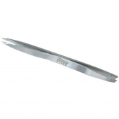 Tweezers